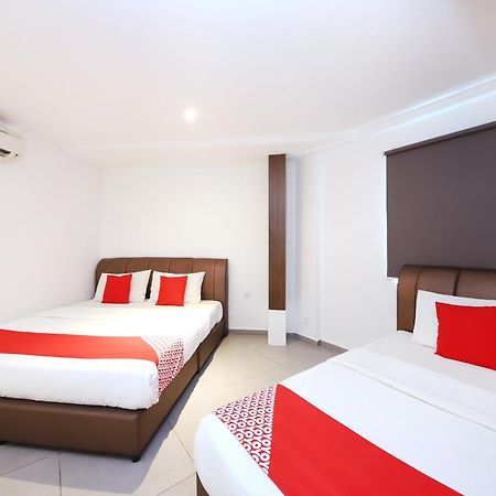OYO 246 Link Inn Johor Bahru Exterior foto
