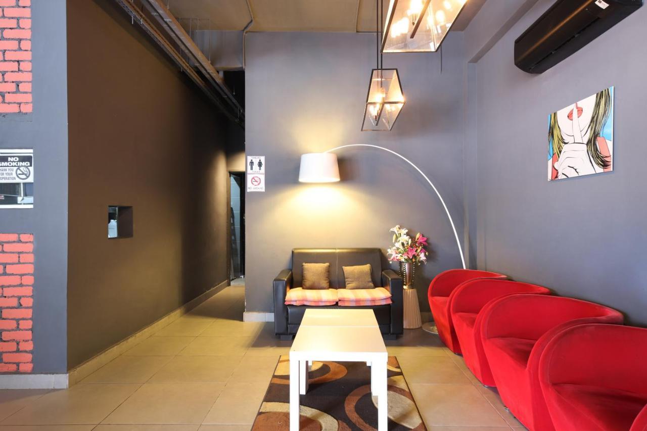 OYO 246 Link Inn Johor Bahru Exterior foto
